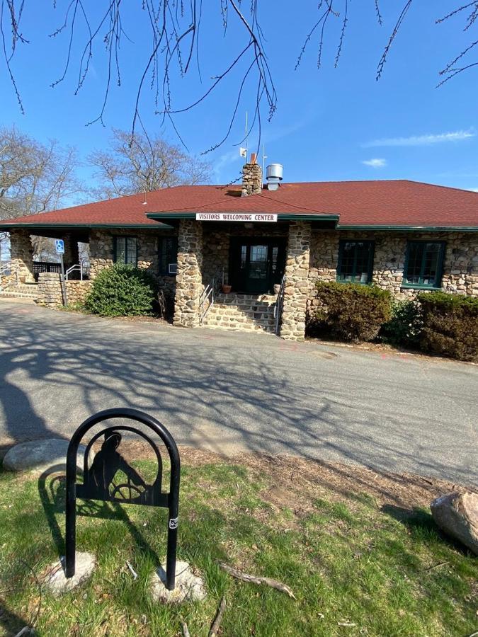 Beach Gem Gloucester Exterior photo