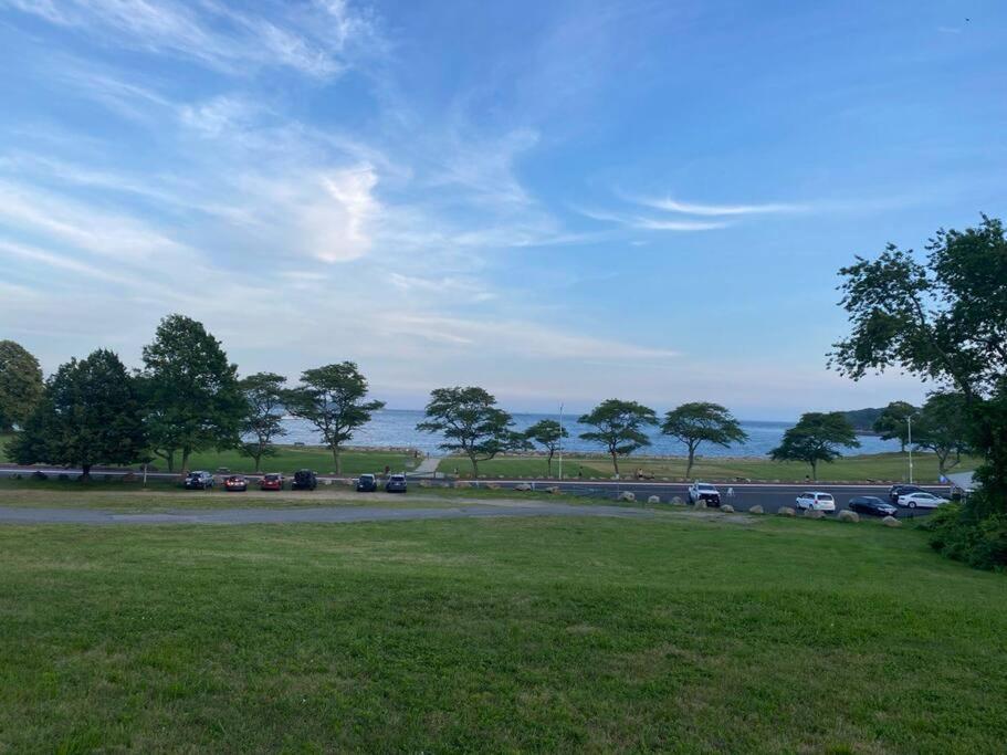 Beach Gem Gloucester Exterior photo
